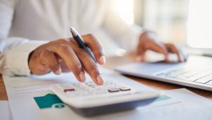 Read more about the article Navigating Financial Challenges in Fall and Winter: A Guide for 2025